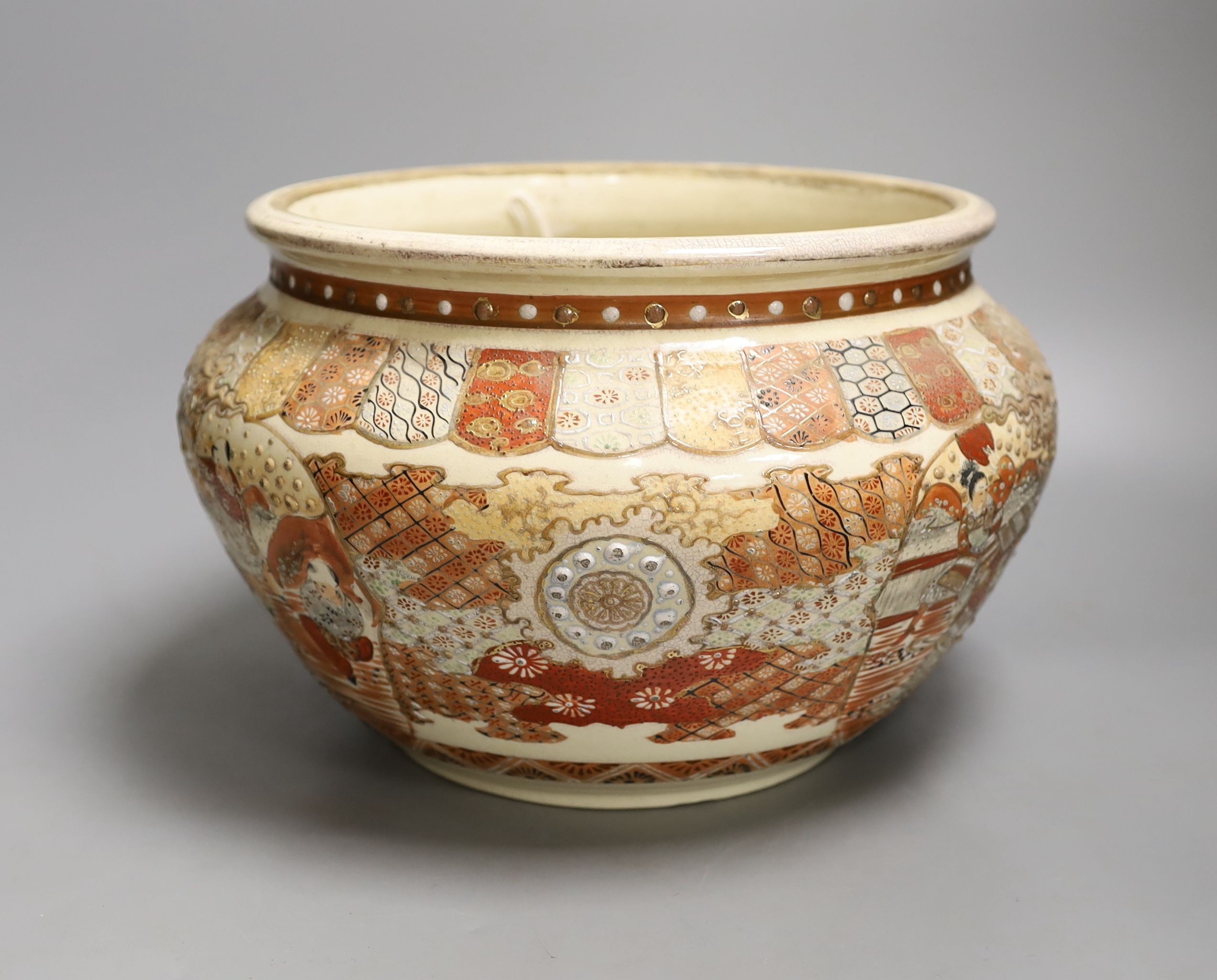 A Satsuma pottery jardiniere, 30.5 cm diameter